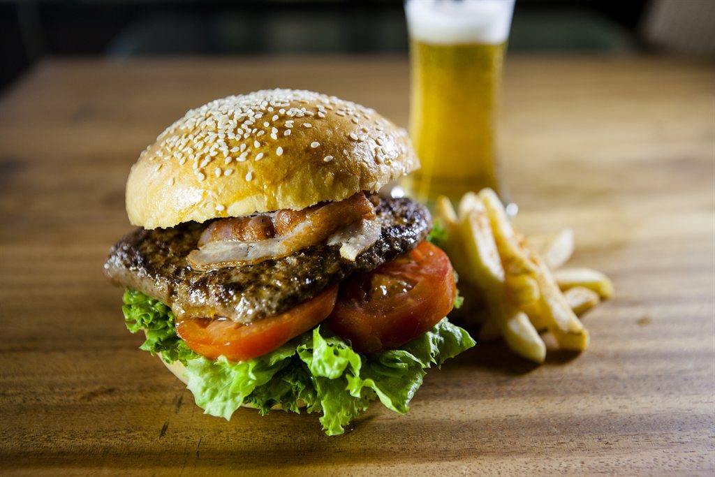 Luda Crisp chicken burger with a Coopers Pale Ale